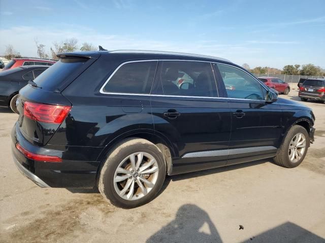 2019 Audi Q7 Premium Plus