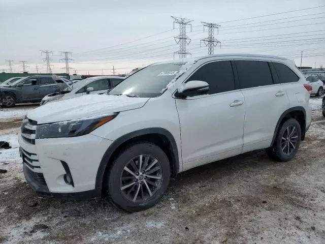 2018 Toyota Highlander SE