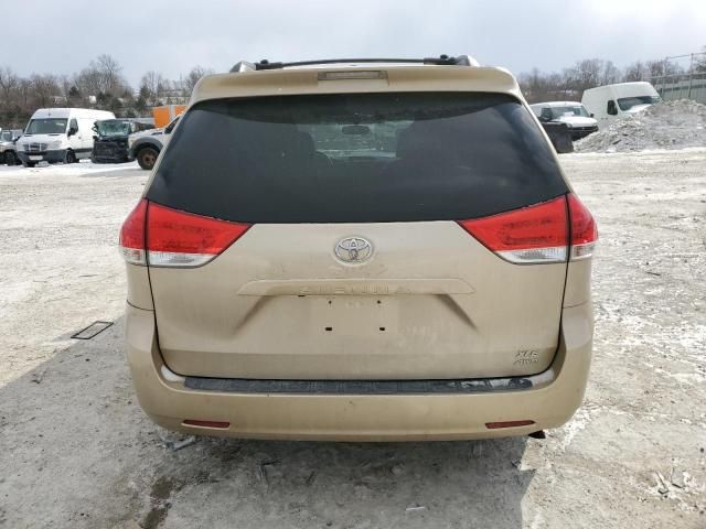 2011 Toyota Sienna XLE