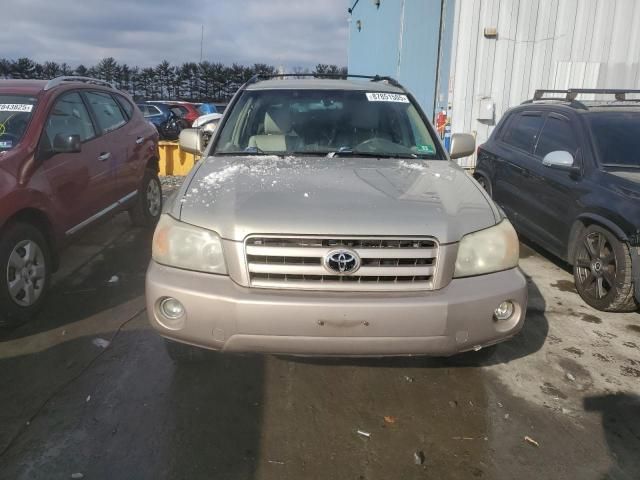 2004 Toyota Highlander Base