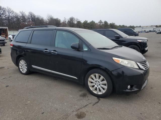 2011 Toyota Sienna XLE