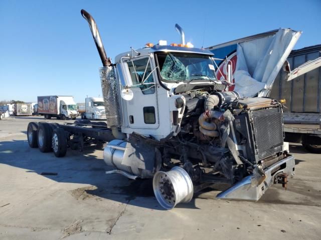 2007 Kenworth Construction T800