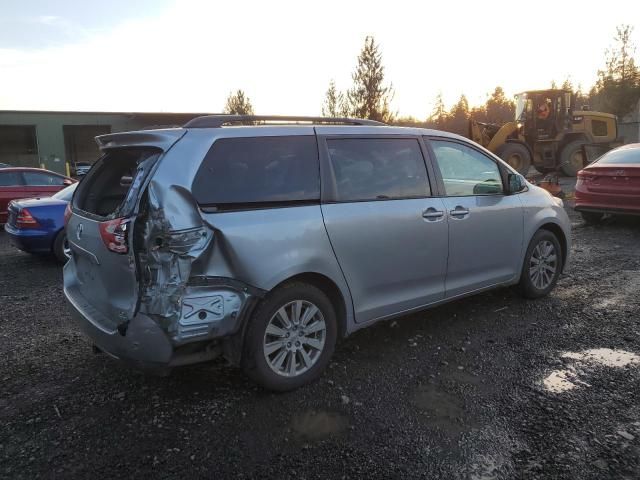 2017 Toyota Sienna LE