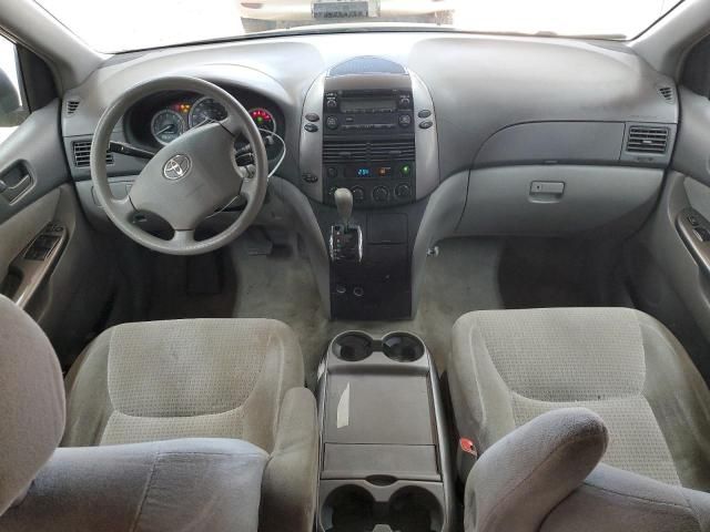 2006 Toyota Sienna CE