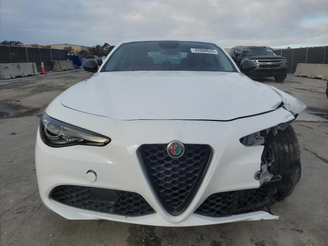 2019 Alfa Romeo Giulia