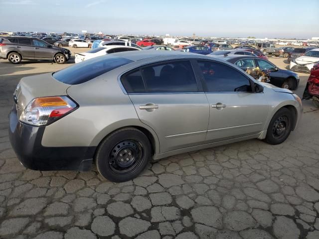 2010 Nissan Altima Base