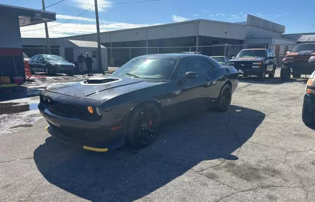 2016 Dodge Challenger SRT 392