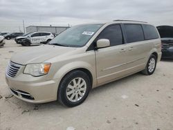 Lots with Bids for sale at auction: 2014 Chrysler Town & Country Touring