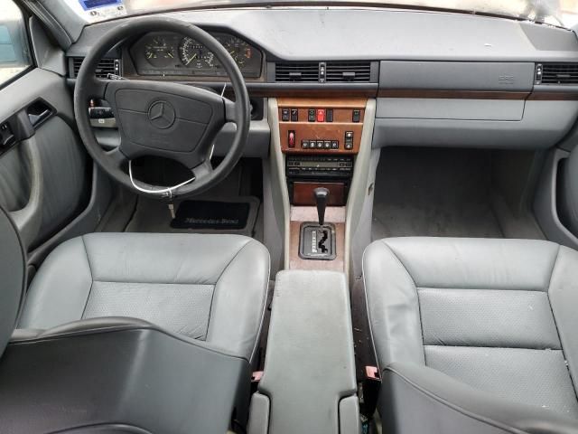 1993 Mercedes-Benz 400 E