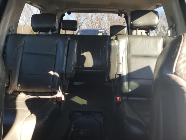 2004 Nissan Armada SE