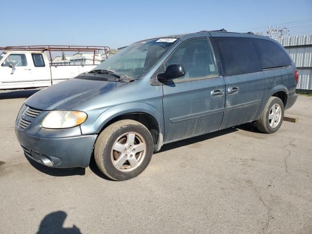 2005 Dodge Grand Caravan SXT