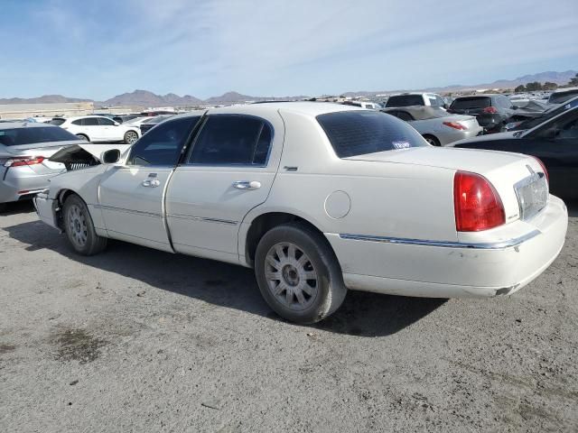 2007 Lincoln Town Car Signature Limited