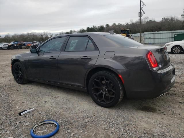 2019 Chrysler 300 Touring