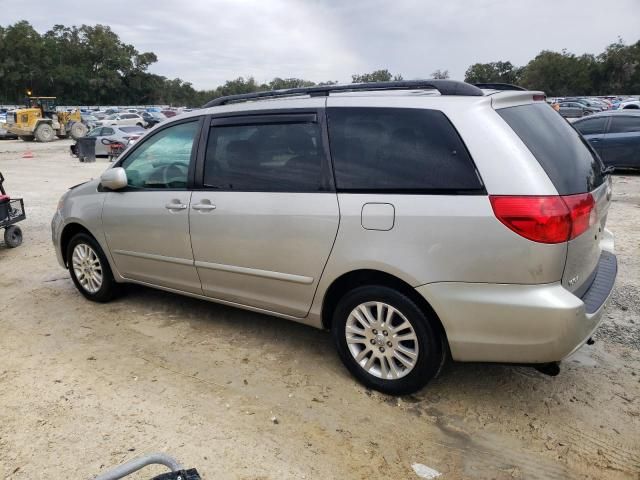 2009 Toyota Sienna XLE