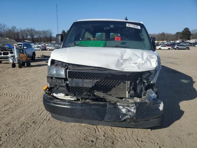 2021 Chevrolet Express G2500