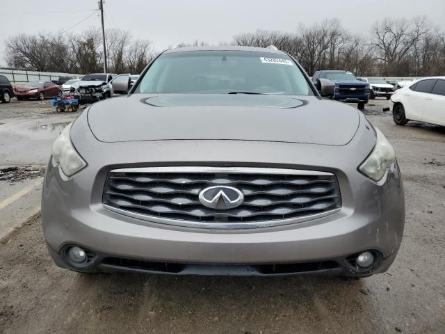 2011 Infiniti FX35