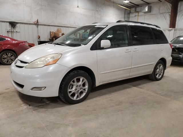 2006 Toyota Sienna XLE