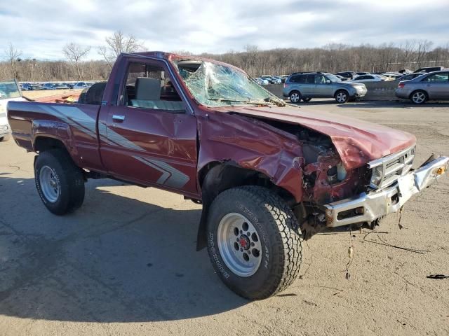 1988 Toyota Pickup RN63 STD