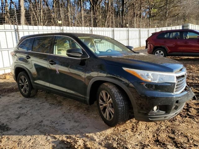 2015 Toyota Highlander LE