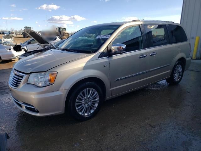 2014 Chrysler Town & Country Touring L