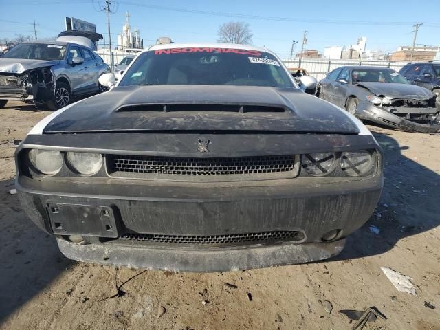 2013 Dodge Challenger SXT