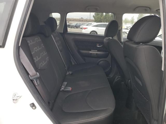 2013 KIA Soul +