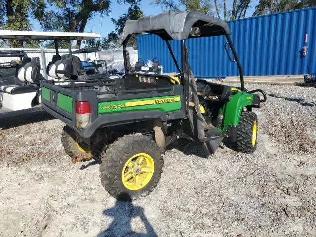 2014 John Deere 825I XUV