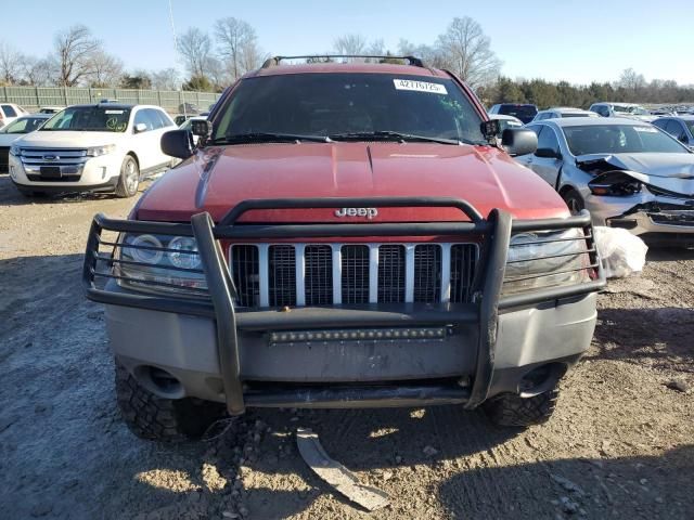 2004 Jeep Grand Cherokee Laredo