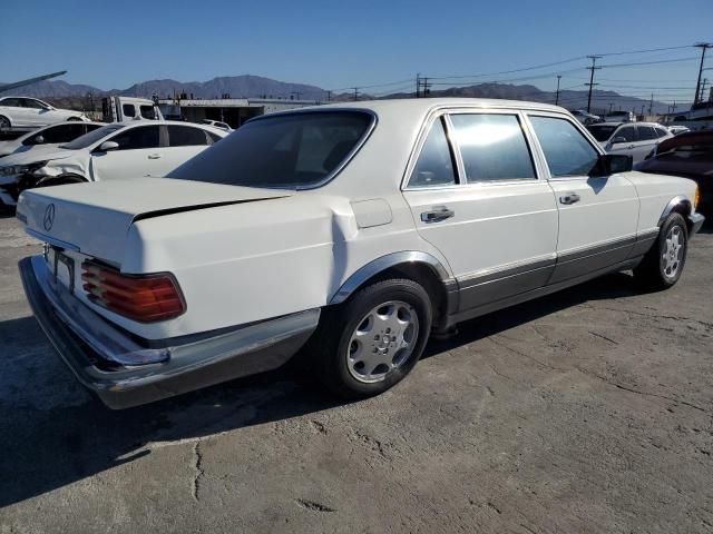 1986 Mercedes-Benz 560 SEL