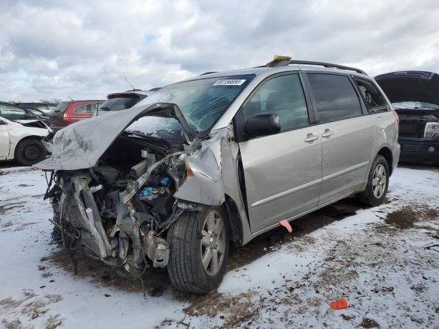 2007 Toyota Sienna CE