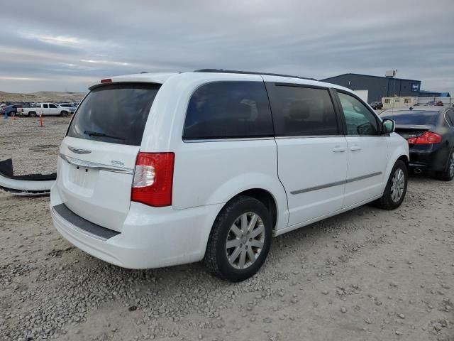 2016 Chrysler Town & Country Touring