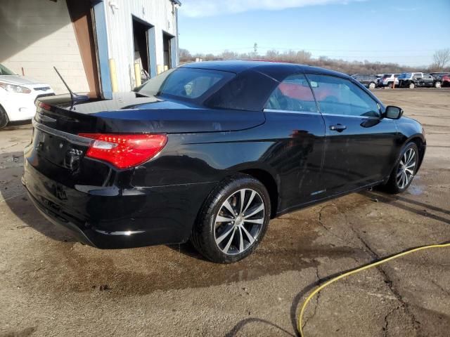 2013 Chrysler 200 S