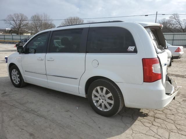 2016 Chrysler Town & Country Touring