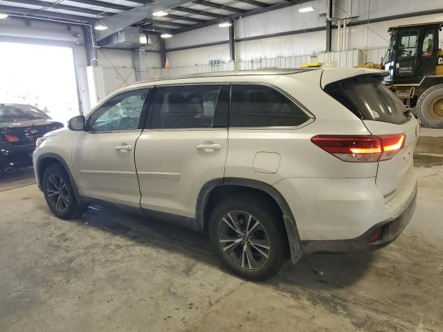 2019 Toyota Highlander SE