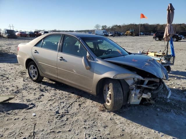 2005 Toyota Camry LE