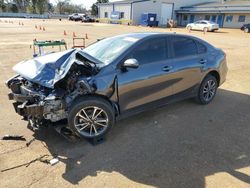 Carros salvage a la venta en subasta: 2023 KIA Forte LX