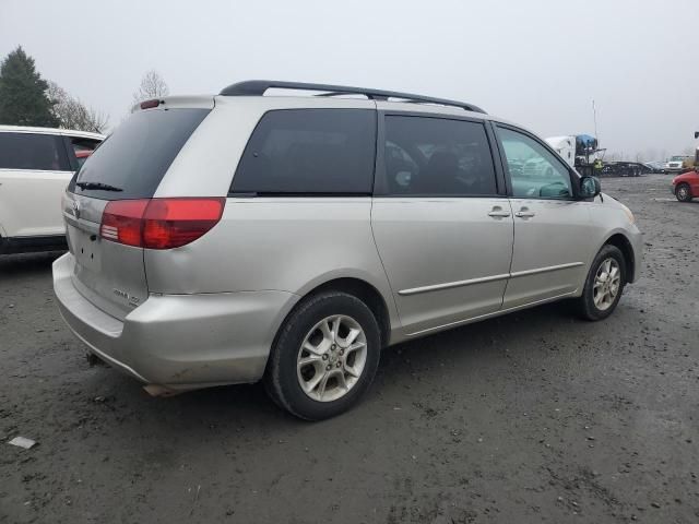 2005 Toyota Sienna LE