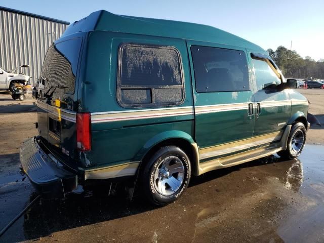 1998 GMC Safari XT