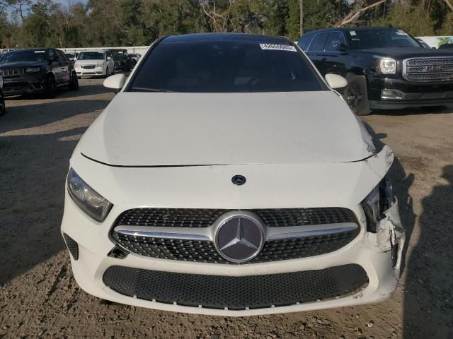 2019 Mercedes-Benz A 220