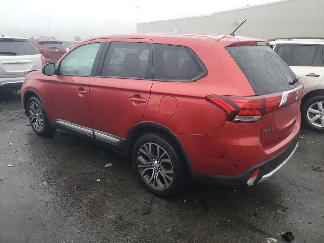 2016 Mitsubishi Outlander SE