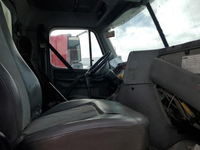 2007 Freightliner Conventional Columbia