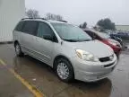 2005 Toyota Sienna CE