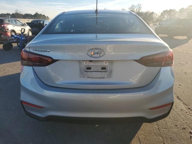 2022 Hyundai Accent SE