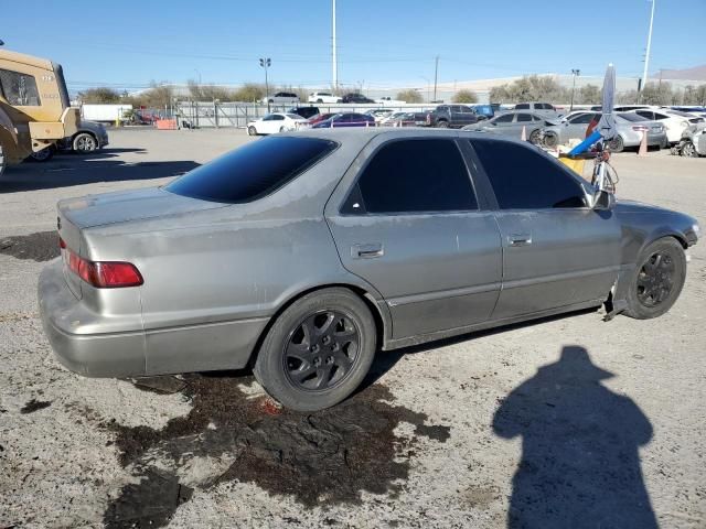 1999 Toyota Camry LE