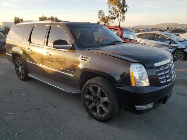 2013 Cadillac Escalade ESV Luxury