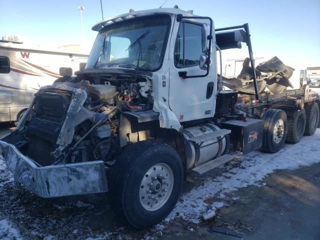 2020 Freightliner 114SD