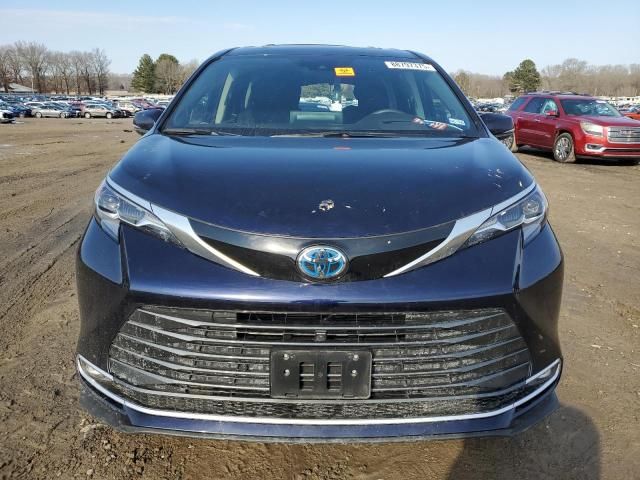 2024 Toyota Sienna Limited