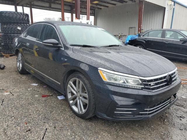 2017 Volkswagen Passat R-Line