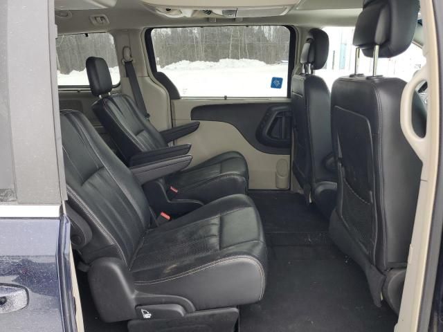 2015 Dodge Grand Caravan Crew