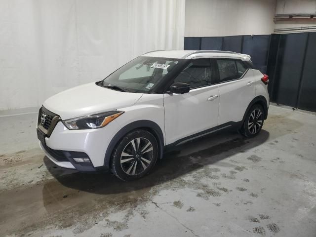 2020 Nissan Kicks SR